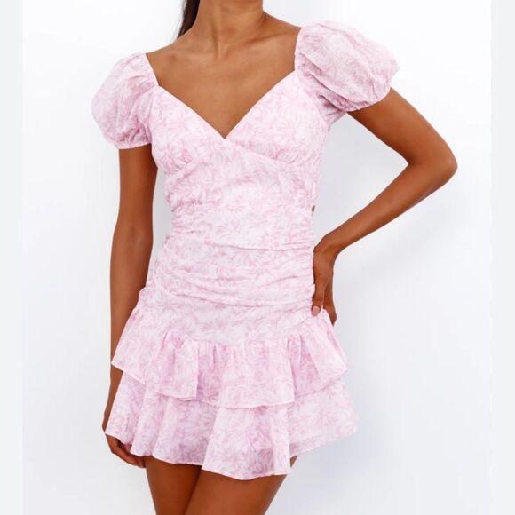Hello Molly Cute Gaze Ruffle Tiered Mini Dress in Pink Floral Size 4 Small - Picture 1 of 13